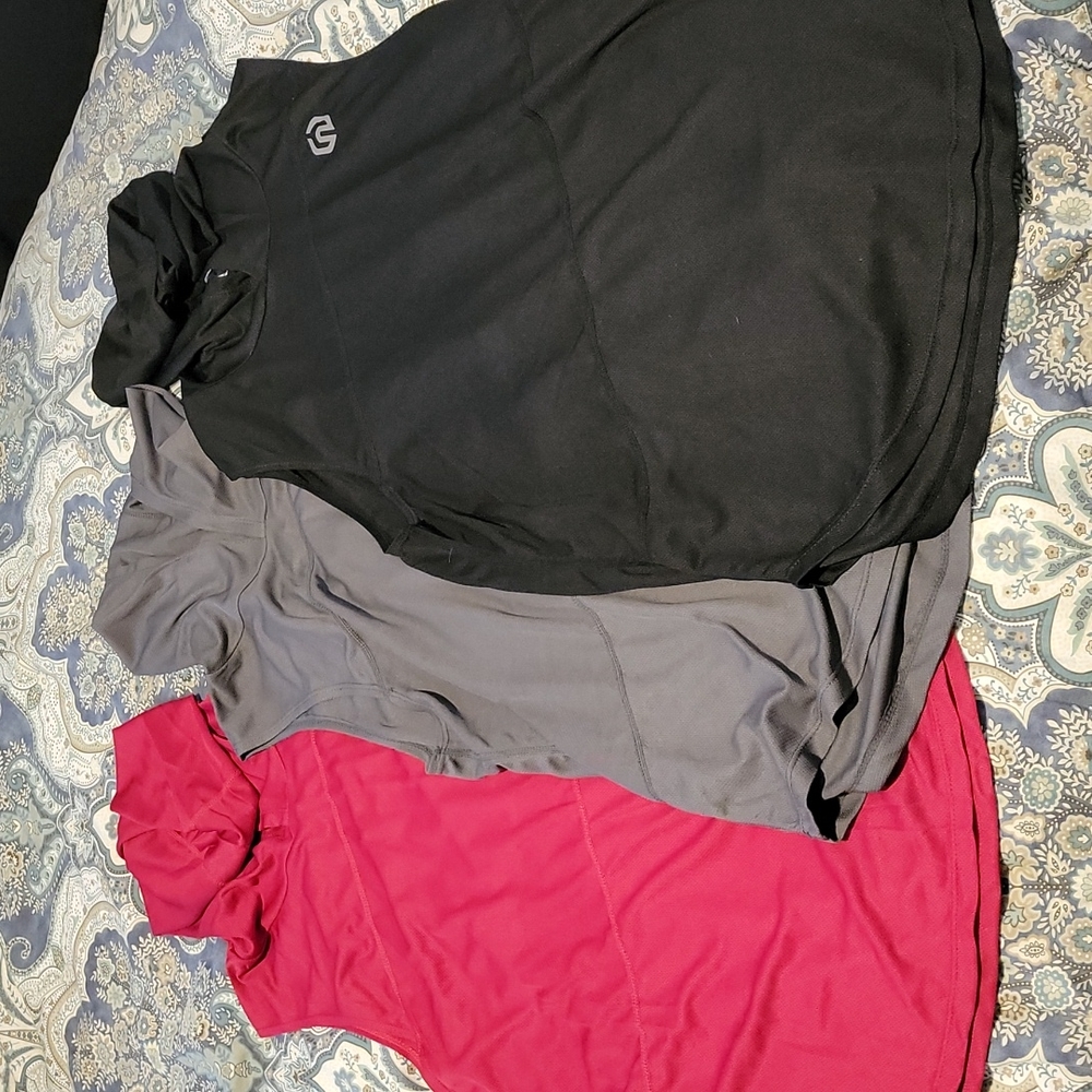 3 size small sleeveless workout t-shirts with hoodie